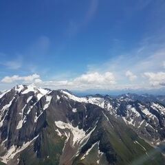 Verortung via Georeferenzierung der Kamera: Aufgenommen in der Nähe von Gemeinde Finkenberg, Österreich in 3148 Meter